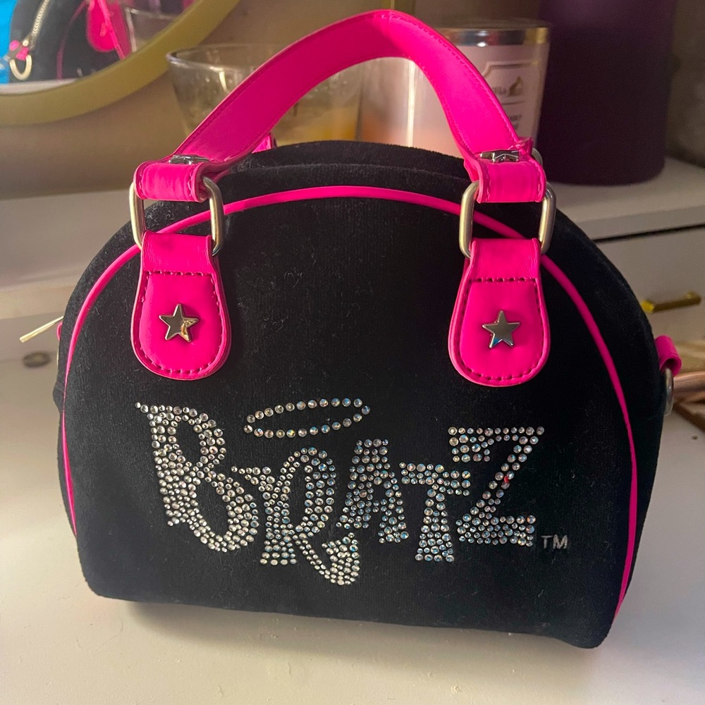 Bag from the BratzxDollskill collection.